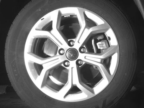 Used 2025 Jeep Compass Latitude image 13