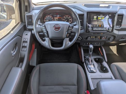 Used 2023 Nissan Frontier PRO-4X w/ Pro Convenience Package AWD/4WD image 15
