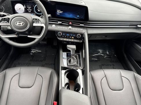 New 2026 Hyundai Elantra Limited image 11