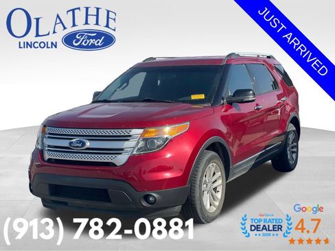 Used 2015 Ford Explorer XLT w/ Equipment Group 202A AWD/4WD image 1