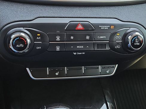 Used 2016 Kia Sorento EX w/ EX Touring Package FWD image 28