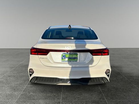 Used 2023 Kia Forte LXS image 6