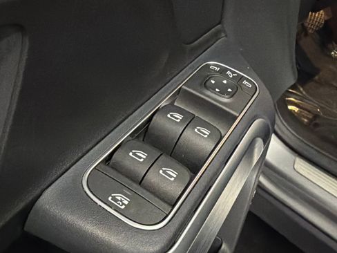 Certified 2026 Mercedes-Benz GLB 250 image 22
