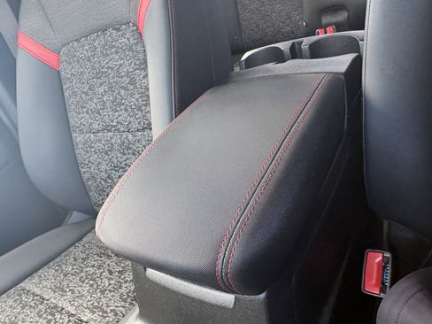 Used 2023 Chevrolet Colorado Z71 image 26