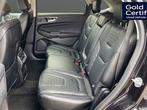 Certified 2024 Ford Edge Titanium AWD/4WD image 22