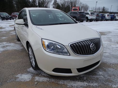 Used 2016 Buick Verano Convenience image 2