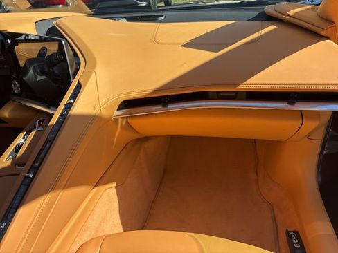 Used 2022 Chevrolet Corvette Stingray Premium Cpe w/ Z51 Performance Package image 27