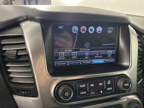 Used 2017 Chevrolet Tahoe LT image 18