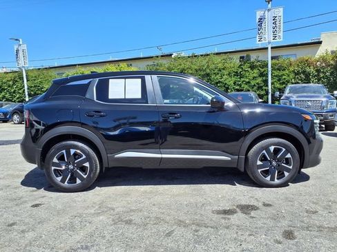 Certified 2025 Nissan Kicks SV AWD/4WD image 22
