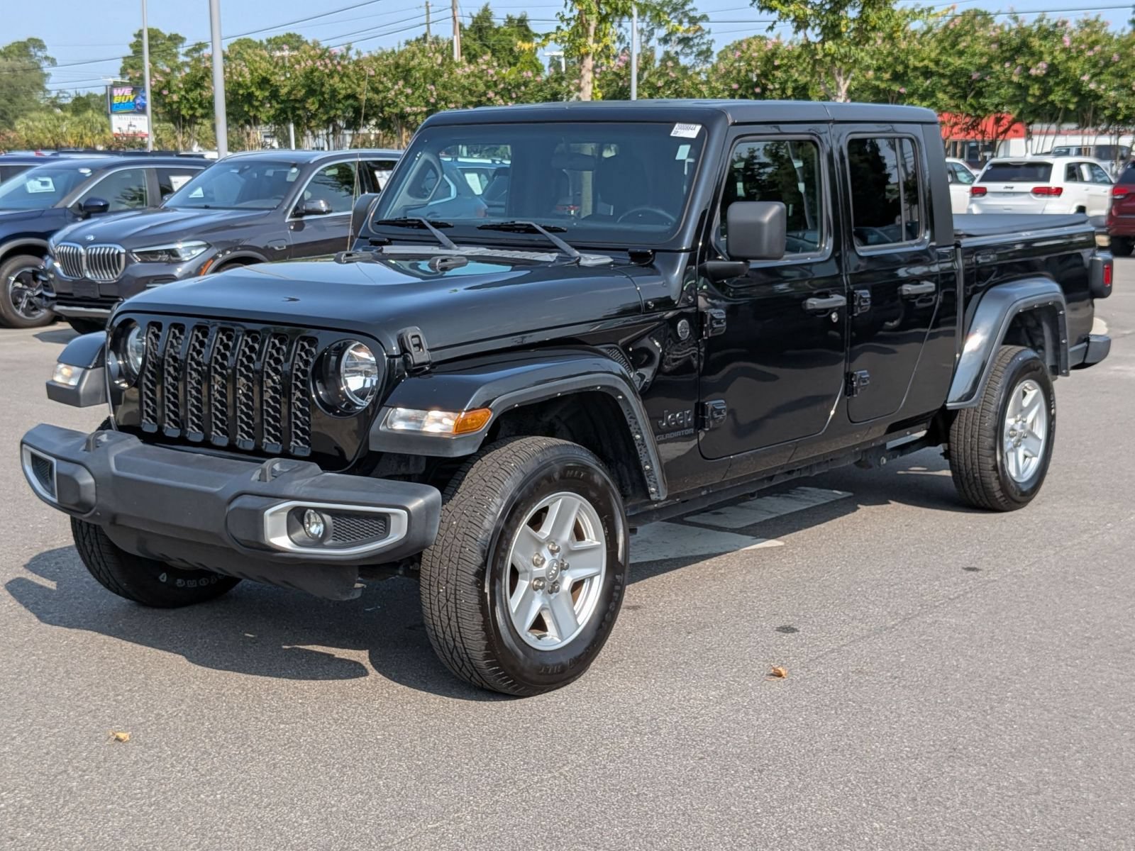 Used 2022 Jeep Gladiator Sport AWD/4WD image 7