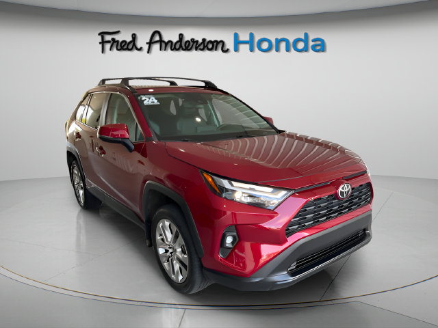 Used 2024 Toyota RAV4 XLE Premium AWD/4WD image 4