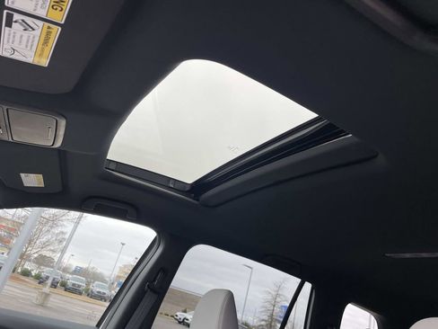 Used 2023 Honda Passport EX-L image 15