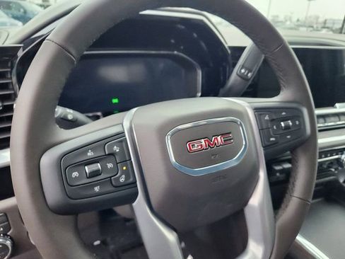 New 2026 GMC Sierra 3500 SLT AWD/4WD image 18