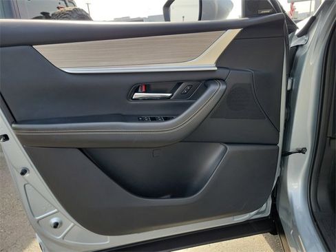 Used 2024 MAZDA CX-90 3.3 Turbo w/ Premium Package image 22