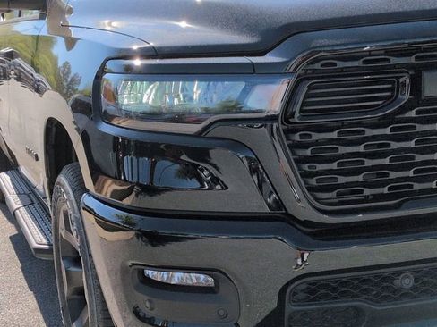 New 2026 RAM 1500 Express AWD/4WD image 9