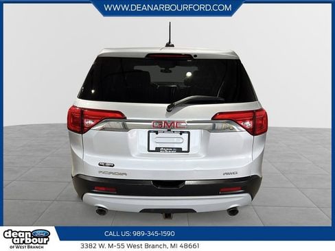 Used 2018 GMC Acadia SLE AWD/4WD image 3