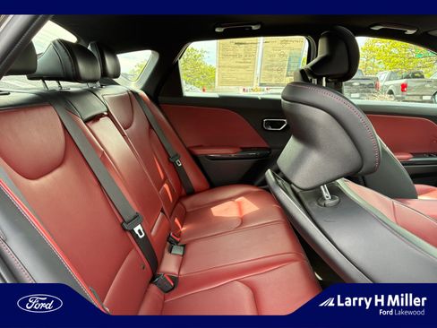 Used 2025 Kia K4 GT-Line w/ GT-Line Premium Package FWD image 18
