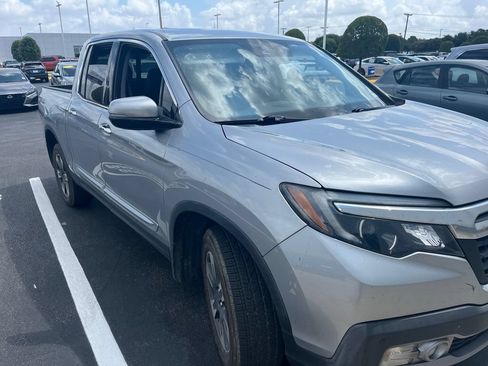 Used 2018 Honda Ridgeline RTL-E image 3