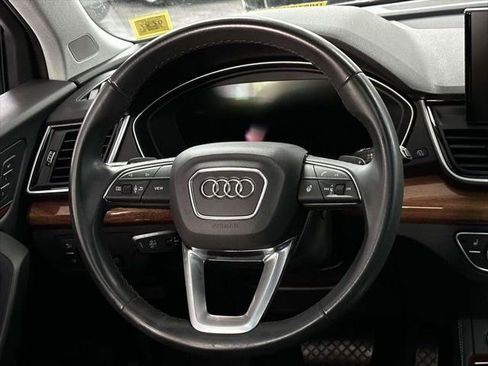 Used 2023 Audi Q5 2.0T Premium Plus w/ Premium Plus Package AWD/4WD image 19