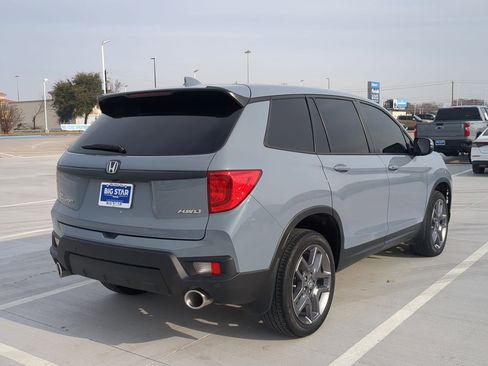 Used 2023 Honda Passport EX-L image 3