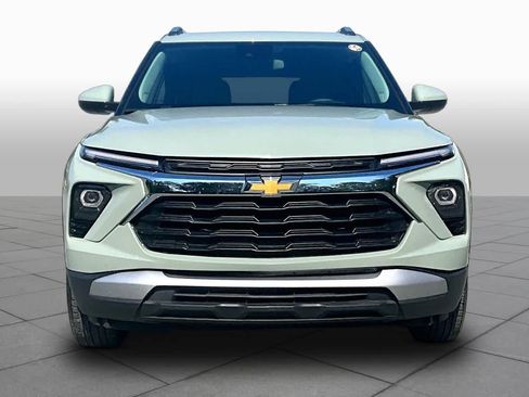 Used 2026 Chevrolet TrailBlazer LT FWD image 4
