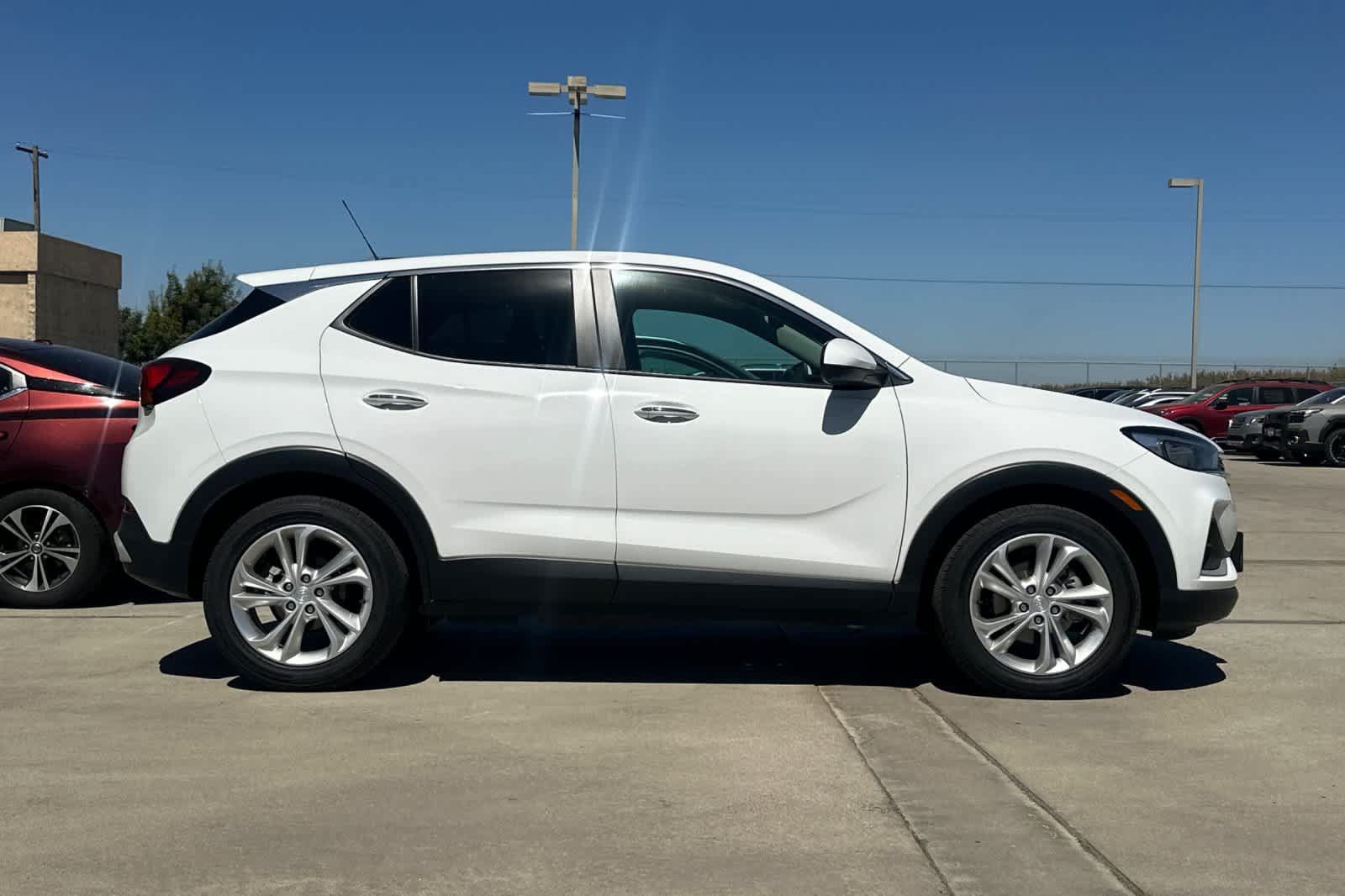 Used 2023 Buick Encore GX Preferred w/ Cold Weather Comfort Package FWD image 2