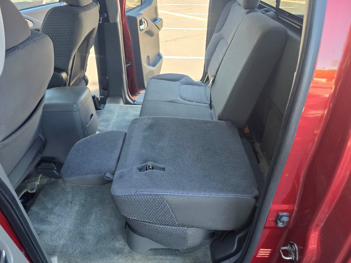 Used 2014 Nissan Frontier Desert Runner RWD image 33