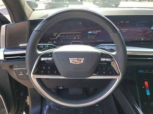 Used 2025 Cadillac Escalade Premium Luxury w/ LPO, Radiant Package image 20