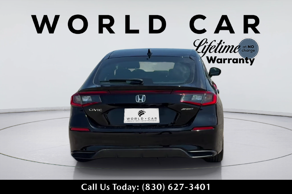Used 2022 Honda Civic Sport image 4