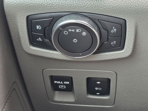 Used 2019 Ford F150 XLT w/ Equipment Group 302A Luxury RWD image 11