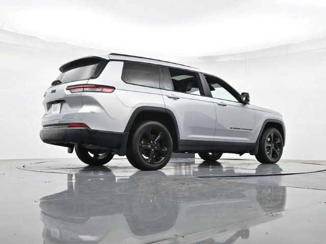 Used 2023 Jeep Grand Cherokee L Altitude AWD/4WD image 33