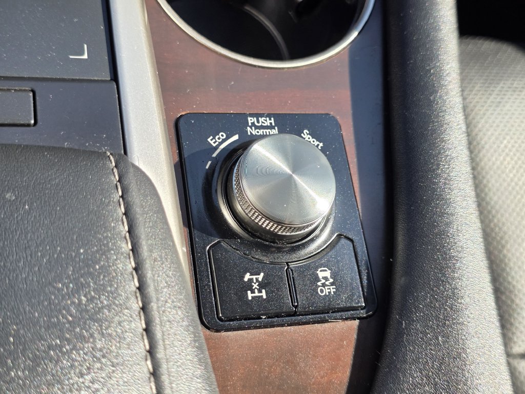 Used 2022 Lexus RX 350 AWD w/ Premium Package image 26