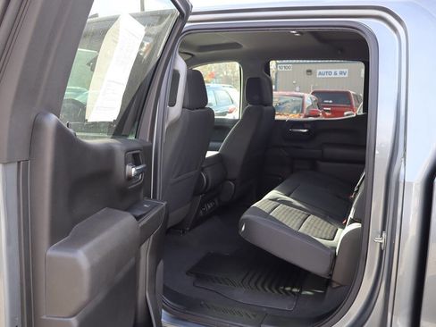 Used 2022 Chevrolet Silverado 1500 LT image 19