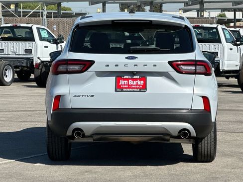 Certified 2025 Ford Escape Active FWD image 4