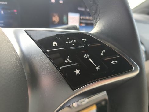 Certified 2025 Mercedes-Benz GLA 250 image 25