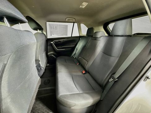 Certified 2021 Toyota RAV4 LE AWD/4WD image 22