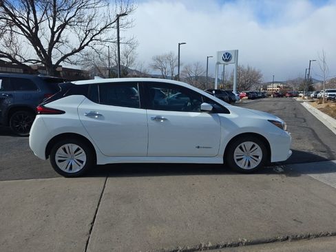 Used 2019 Nissan Leaf S w/ S Charge Package image 6