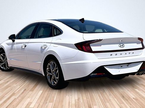 Used 2022 Hyundai Sonata SEL w/ Convenience Package FWD image 10