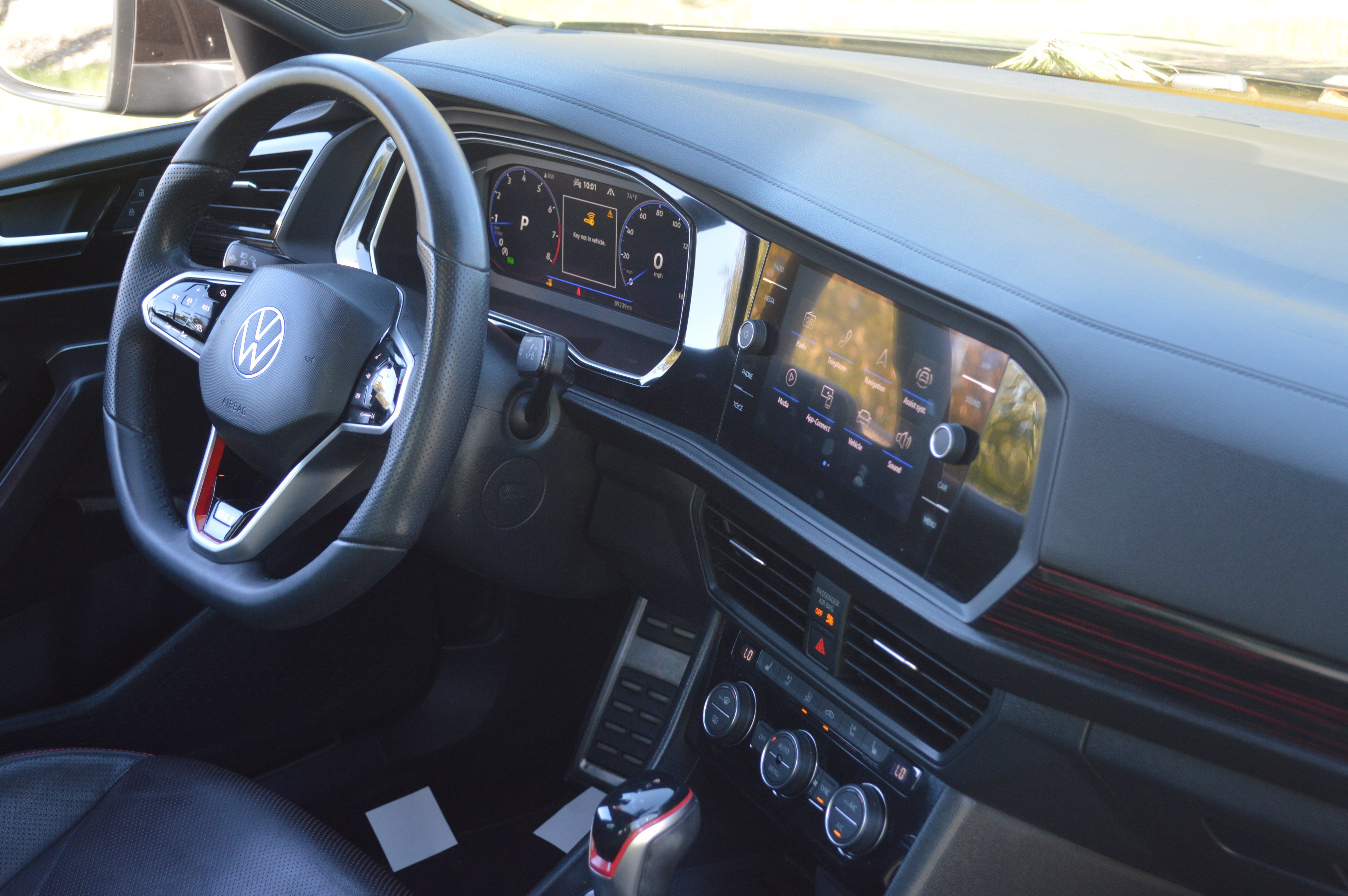 Used 2022 Volkswagen Jetta GLI Autobahn FWD image 37
