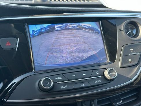 Used 2020 Buick Envision Essence image 23