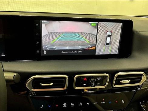 New 2026 Nissan Sentra SL w/ Floor Mat Package FWD image 27