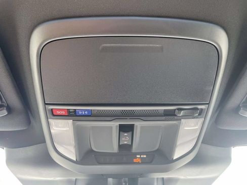 Certified 2026 Subaru Forester Premium w/ Base/Premium Plus Package AWD/4WD image 12
