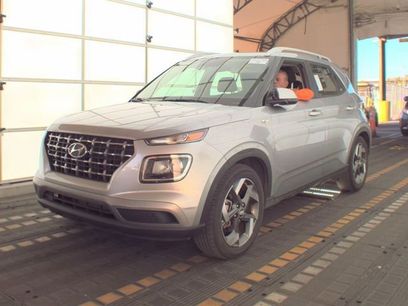 Used 2024 Hyundai Venue SEL