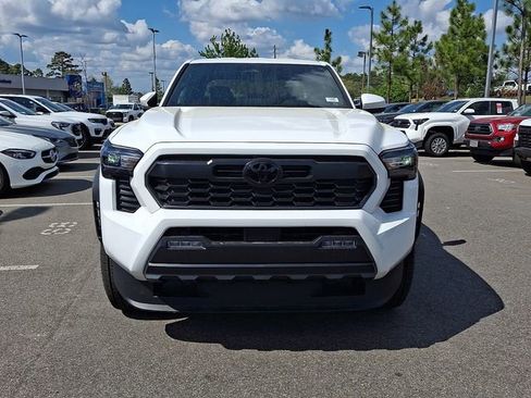 New 2026 Toyota Tacoma TRD Off-Road AWD/4WD image 2