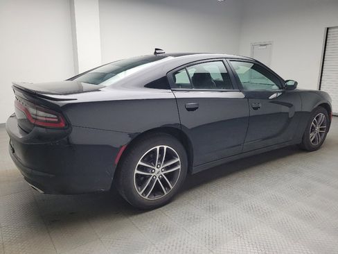 Used 2019 Dodge Charger SXT image 10