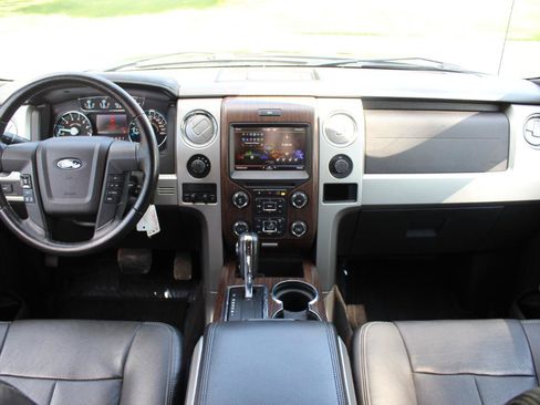 Used 2014 Ford F150 Lariat w/ Equipment Group 502A Luxury AWD/4WD image 34