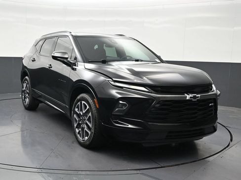 Used 2023 Chevrolet Blazer RS w/ Enhanced Convenience Package FWD image 8