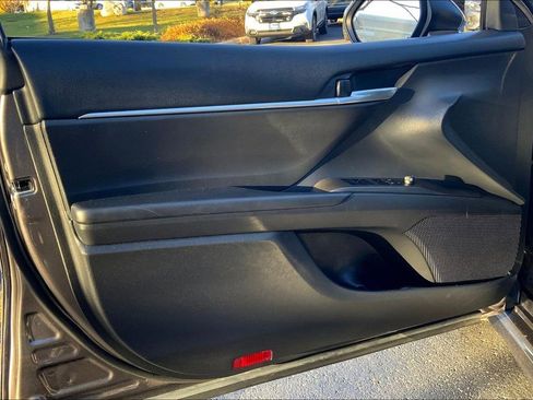 Used 2023 Toyota Camry SE image 24