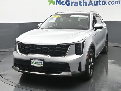 Used 2025 Kia Sorento EX w/ EX Panoramic Sunroof Package AWD/4WD image 20