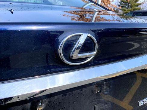 Used 2018 Lexus ES 350 w/ Premier Package image 30